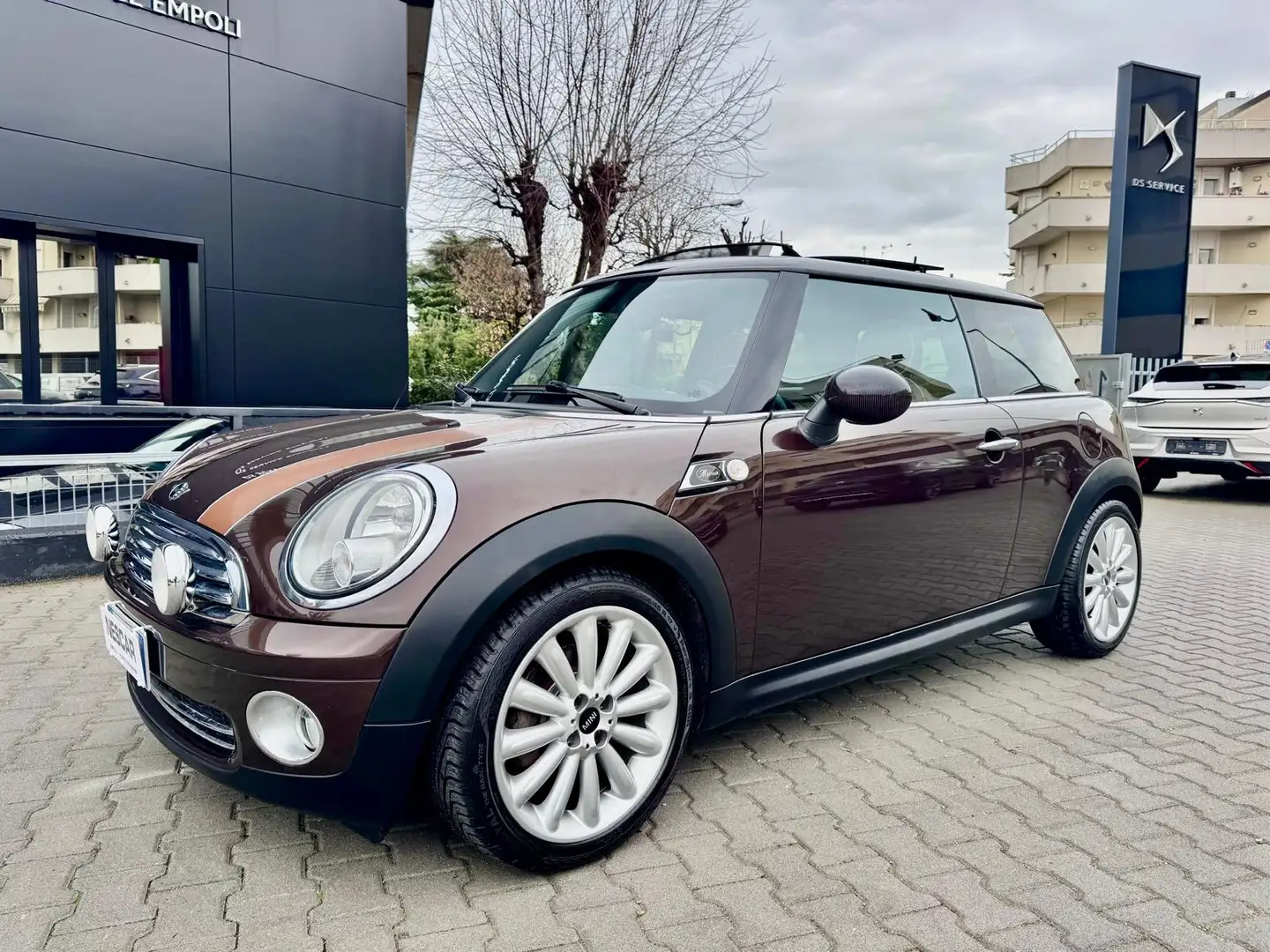 MINI Cooper 1.6 16V Mayfair 50°Anniversary ver.celebrativa Marrone - 1