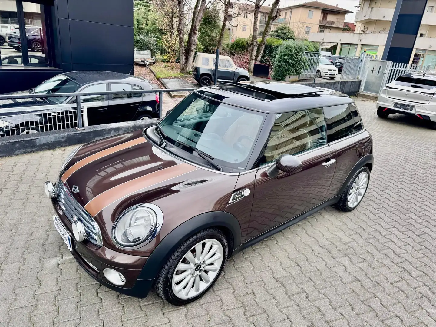 MINI Cooper 1.6 16V Mayfair 50°Anniversary ver.celebrativa Marrone - 2
