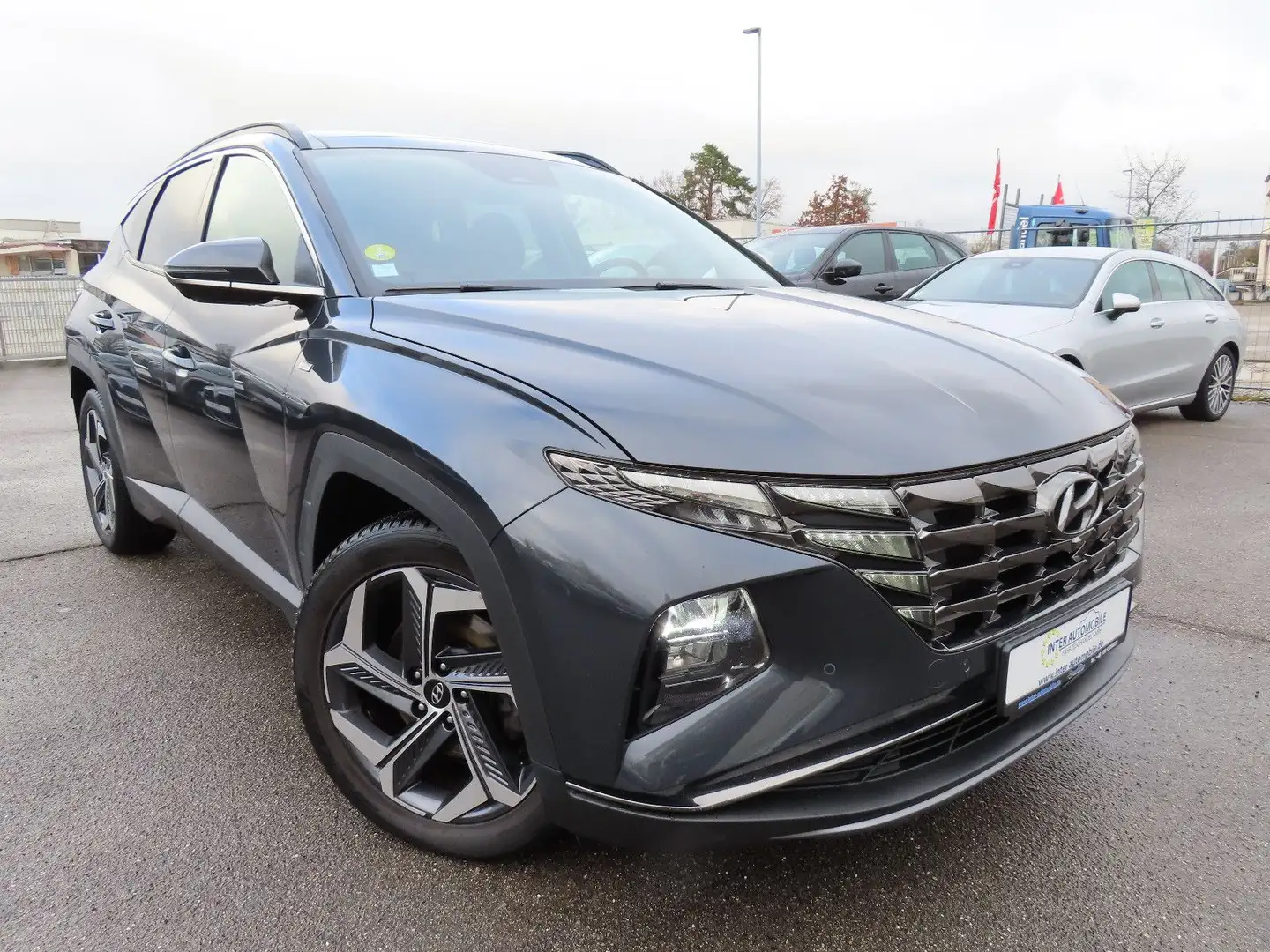 Hyundai TUCSON Prime Mild-Hybrid 2WD,Panorama,Leder,Navi Gris - 2