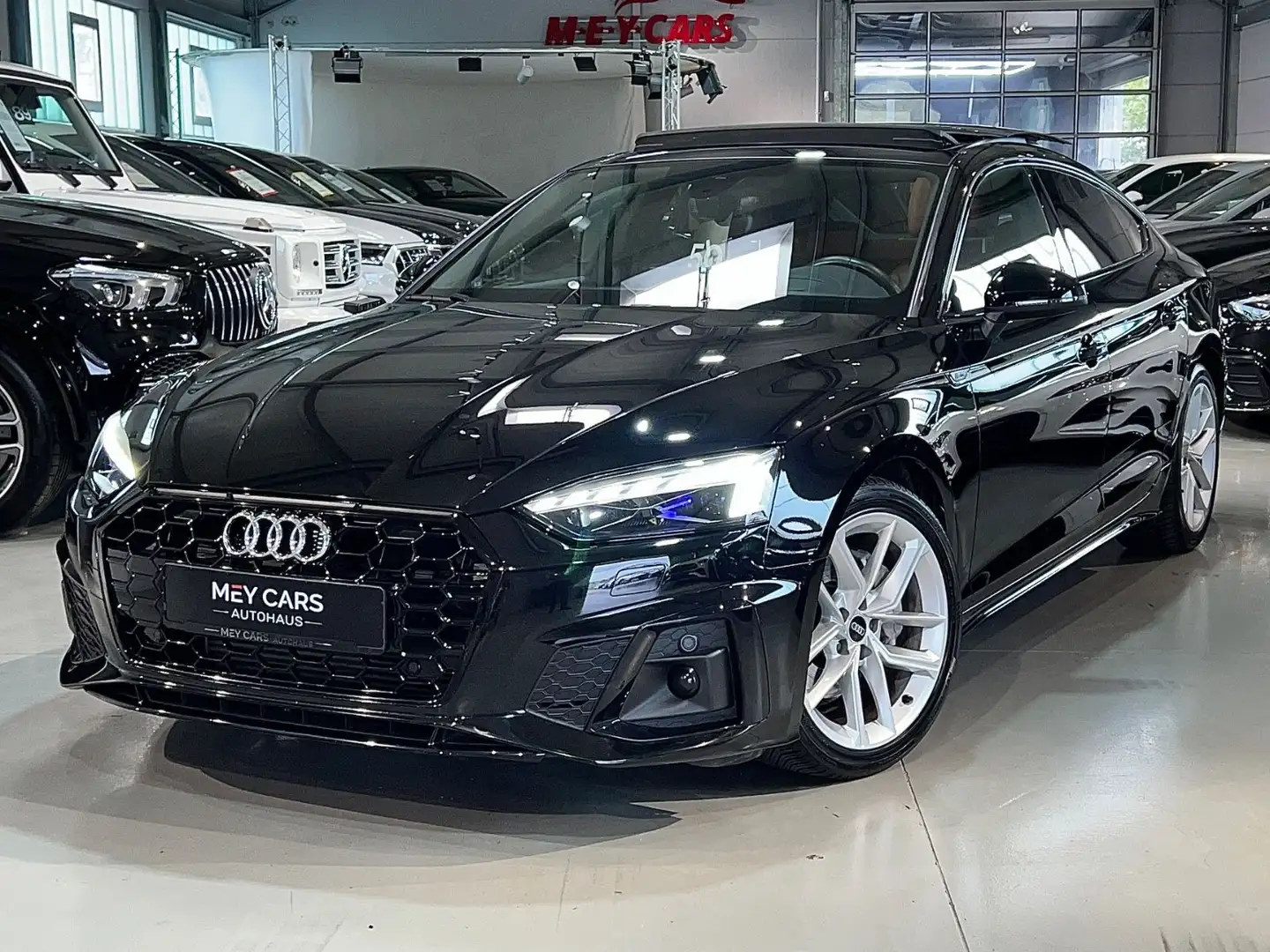 Audi A5 Sportback 40 TFSI*S line*Pano*Virtual*Matrix Schwarz - 1