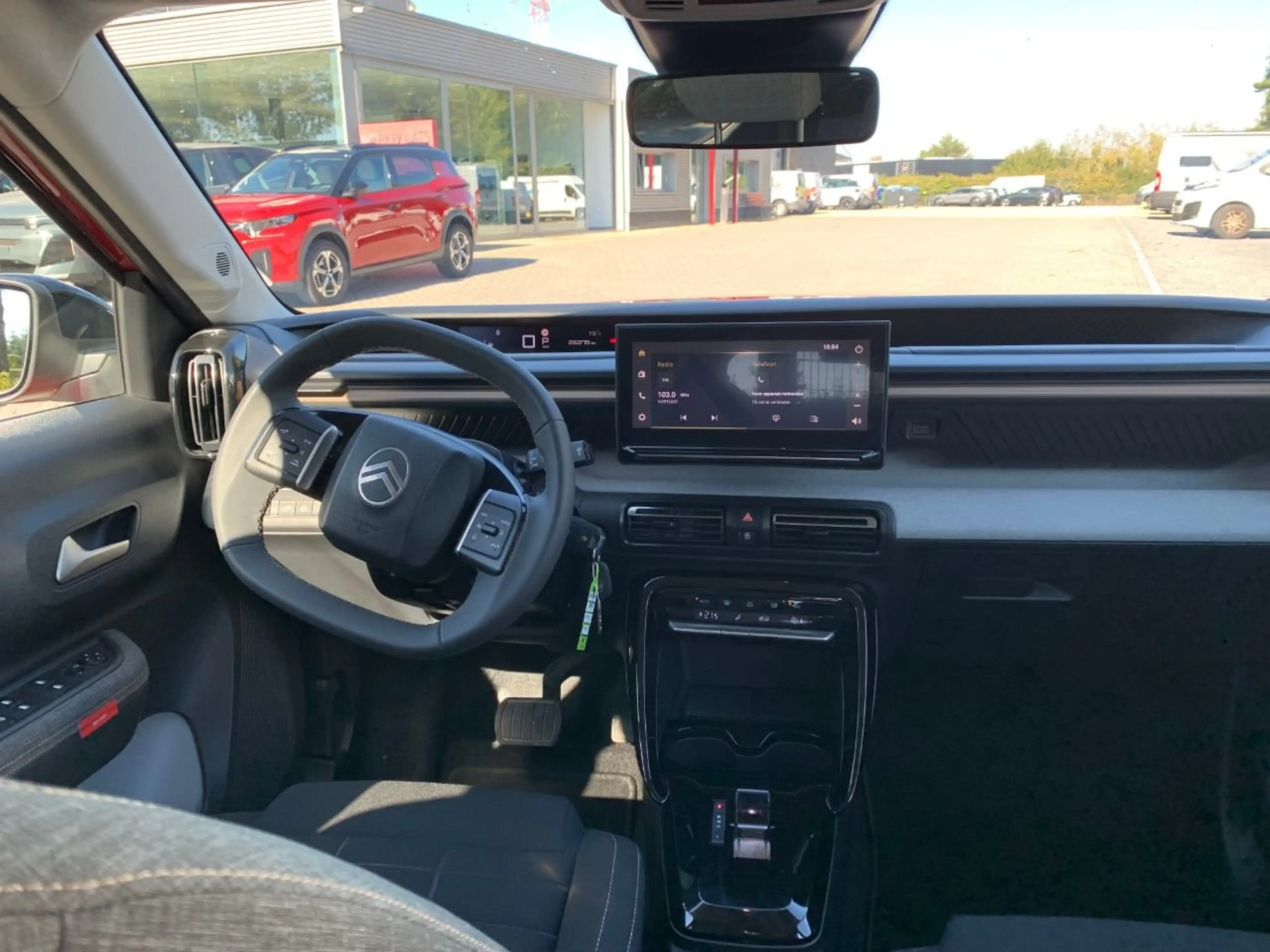 Citroen C3 Aircross Hybrid 145 PLUS — photo 14