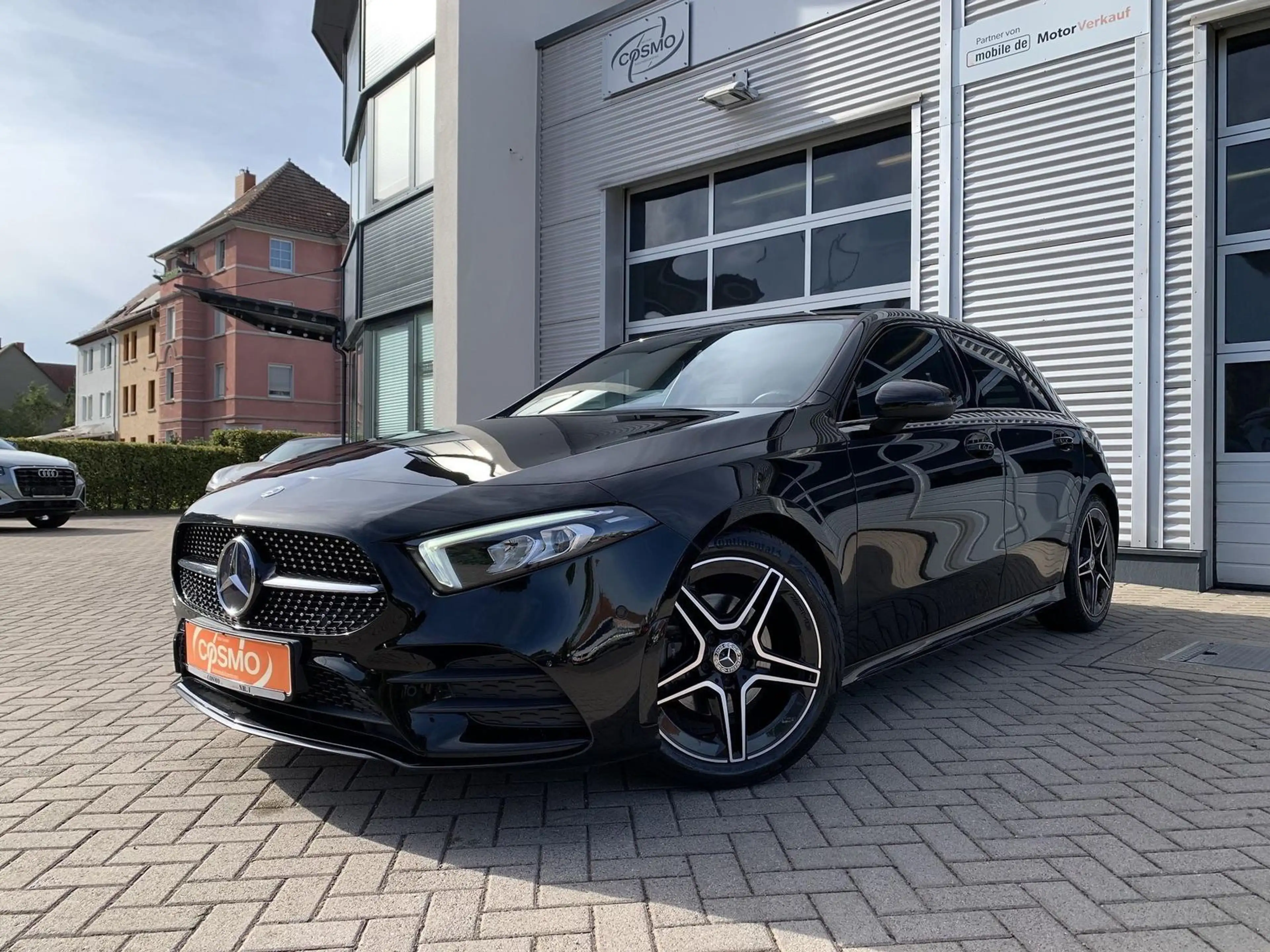 Mercedes-Benz A 200 A200 AMG-Line AHK+Night+Distronic+Kamera+DAB