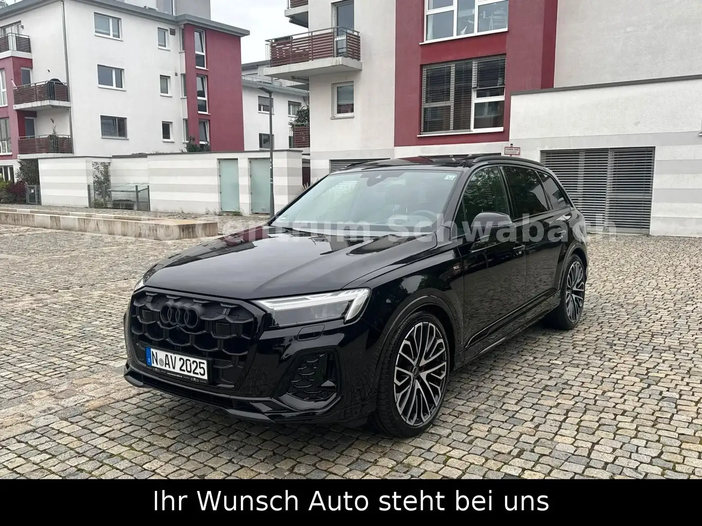 Audi Q7 50 TDI quattro S-line 7-Sitzer 22"Zoll Schwarz - 1
