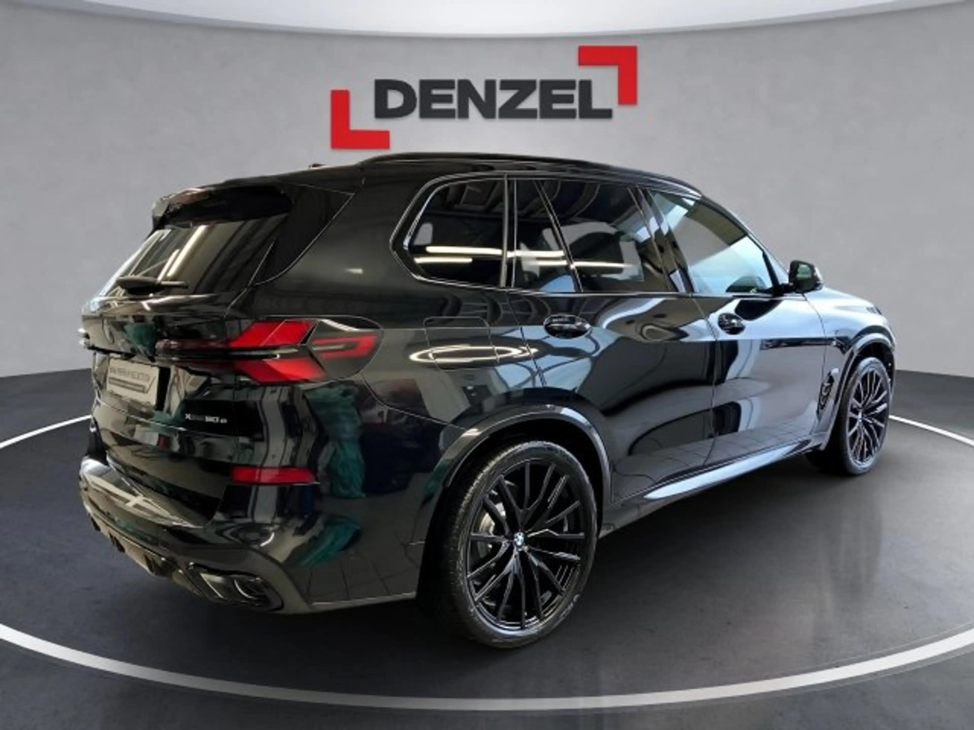 BMW X5 xDrive50e G05 XB1 — photo 4