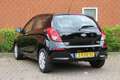 Hyundai i20 1.2i 86pk i-Deal | NL-auto | 5 deuren | Airco | El Zwart - thumbnail 2