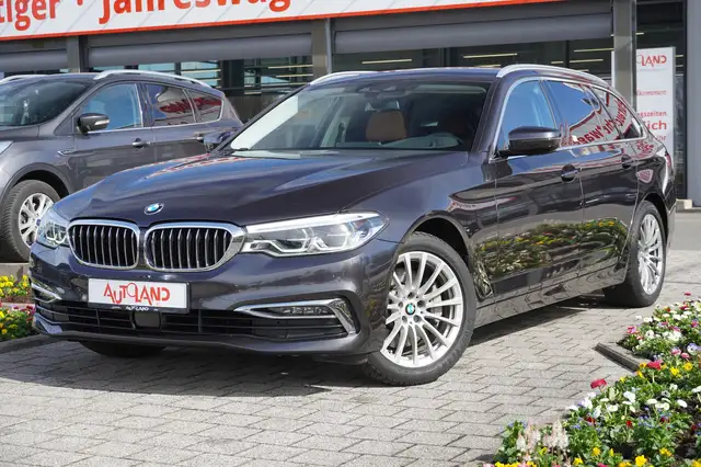 BMW 530 530i Luxury Line LED Panorama Standheizung Navi