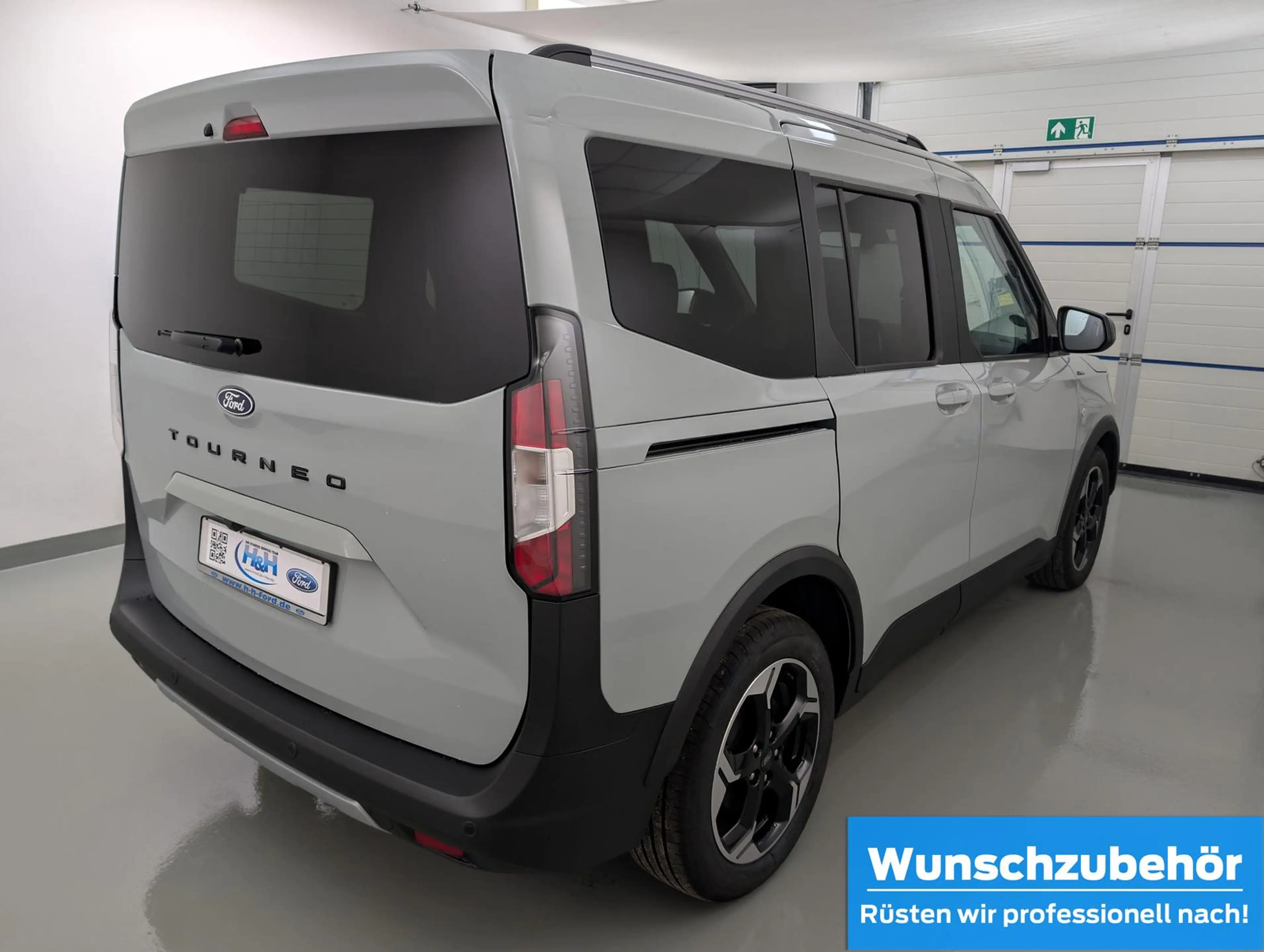 Ford Tourneo Courier 1.0 EcoB Active ACC+SHZ+LenkHZ — photo 4