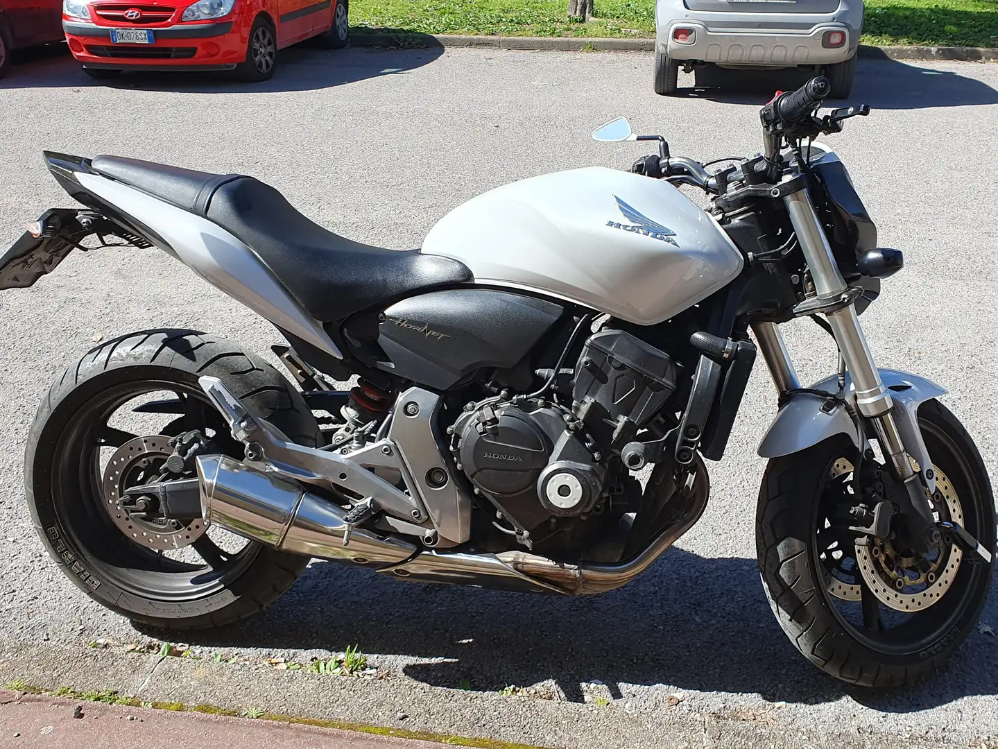 Honda Hornet CB600FA Blanc - 1