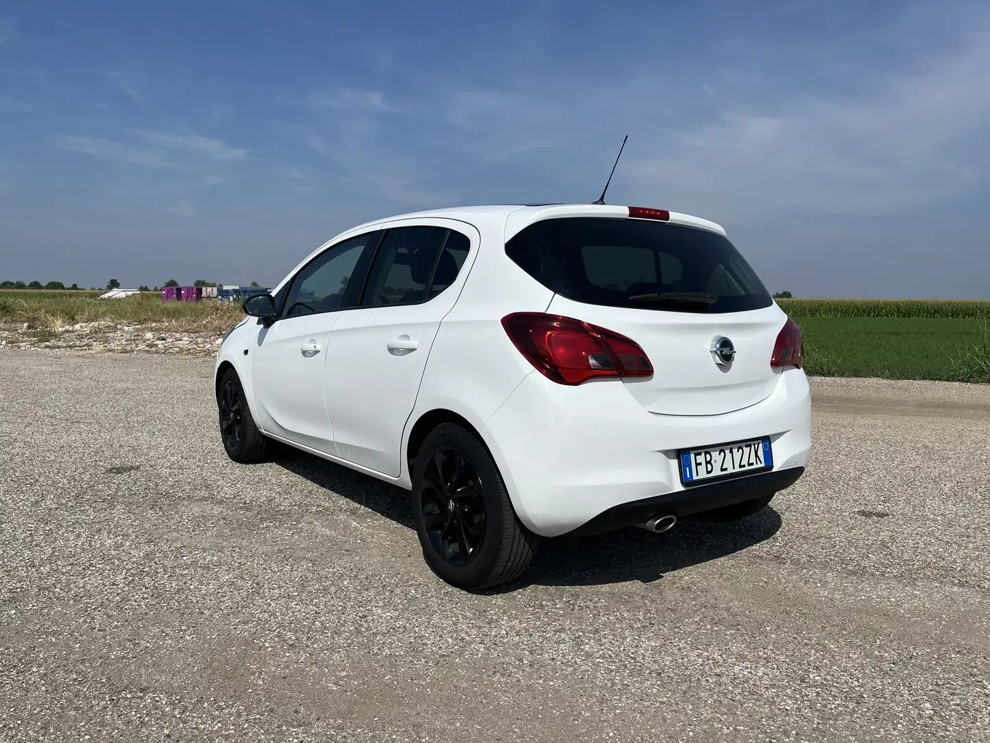 Opel Corsa 5p 1.4 b-Color Gpl 90cv - 2