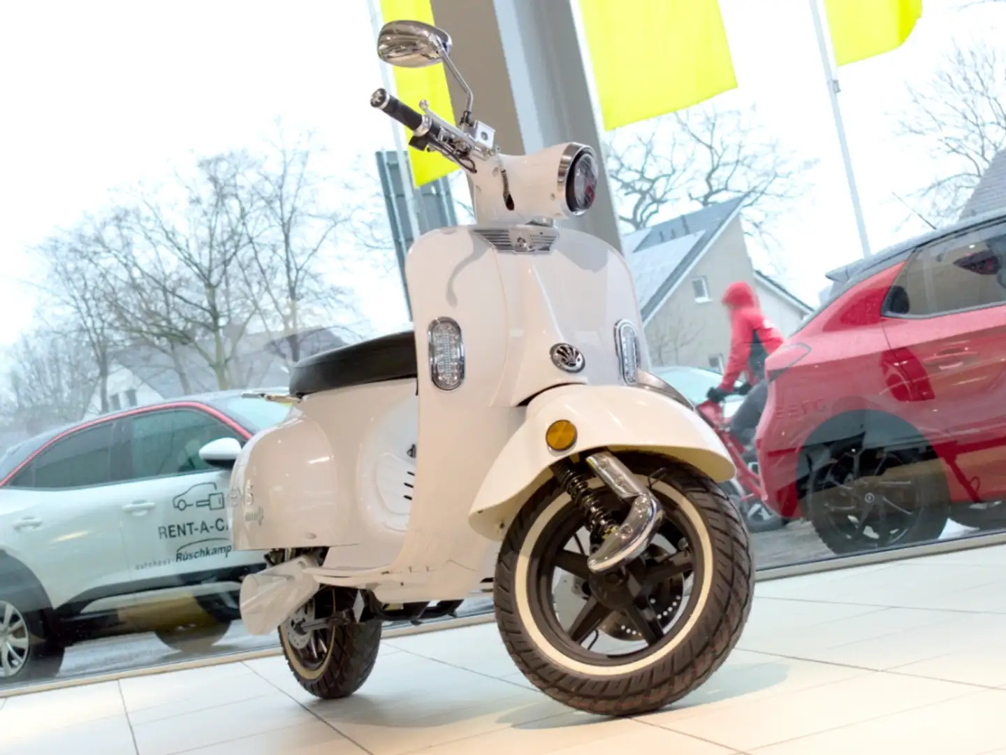 Dreems Amalfi Retro Elektroroller 45km/h 3kW Weiß - 2