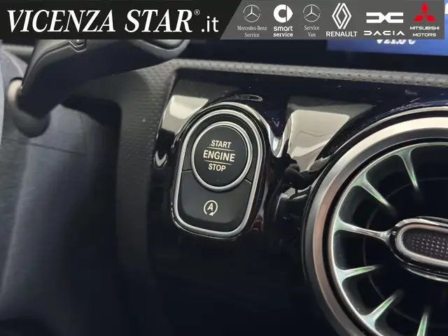 Mercedes-Benz A-Class view 11
