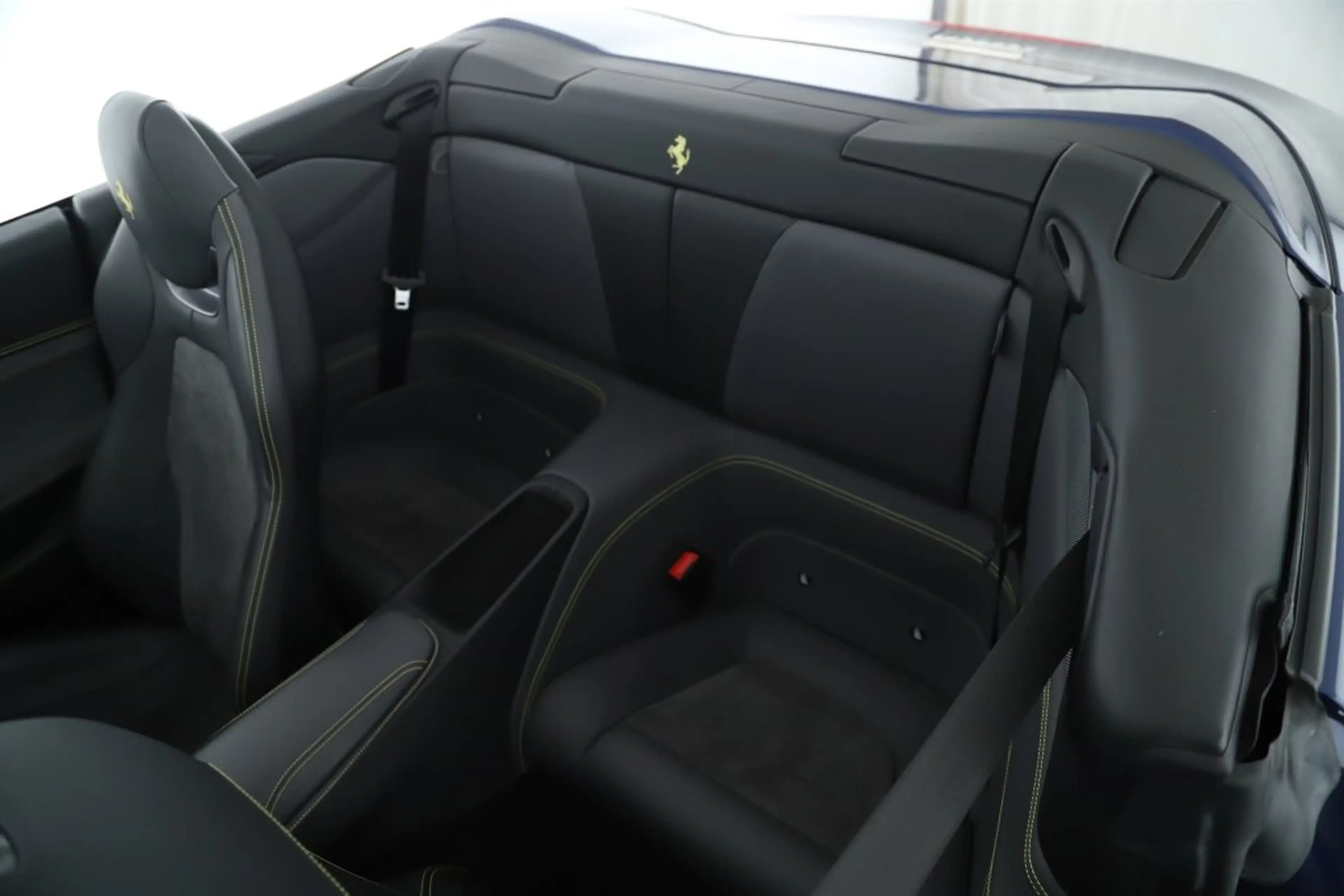 Ferrari Portofino V8 POWER GARANTIE 02.2027 — photo 11