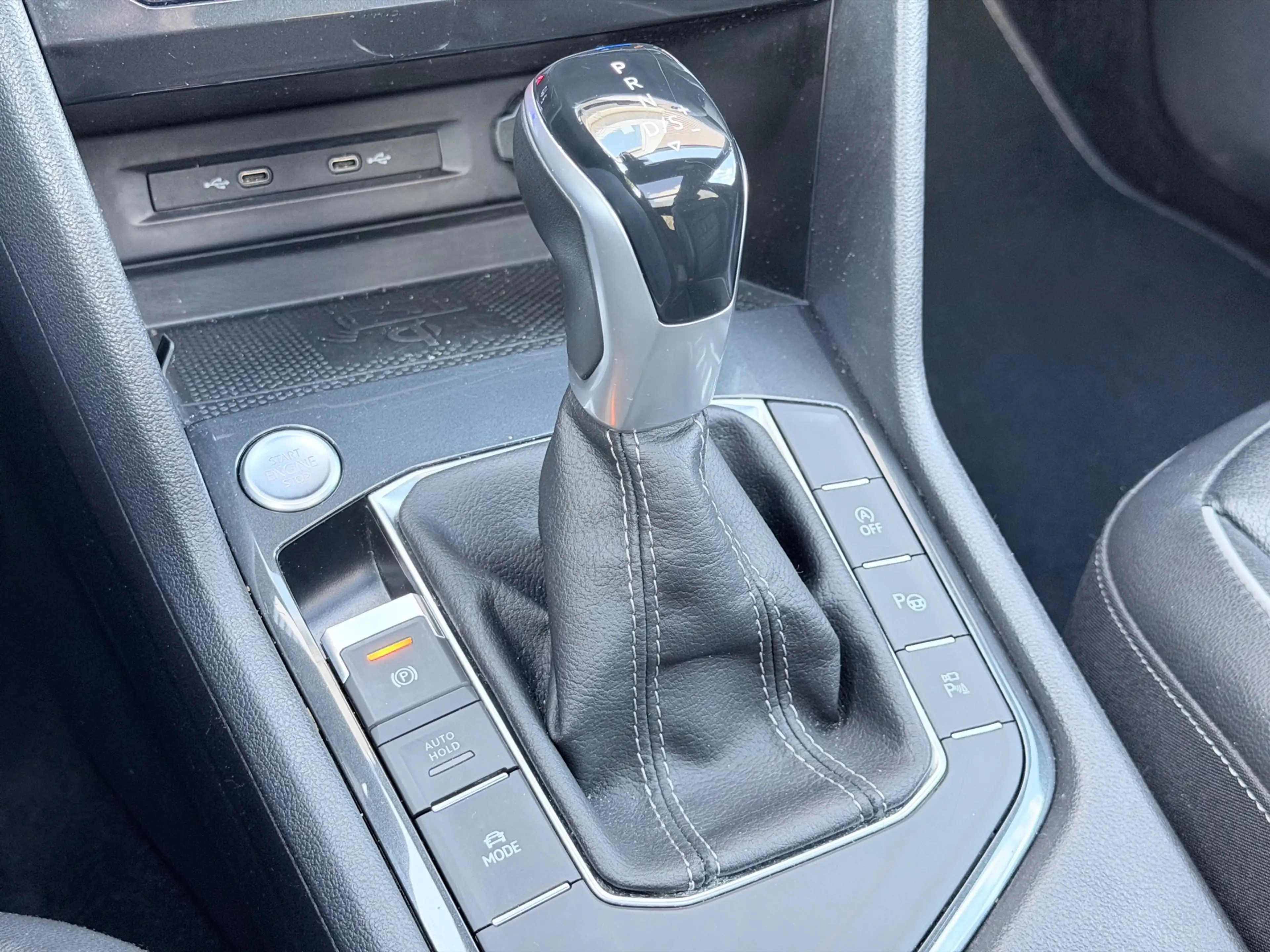 Volkswagen Tiguan 1.5 TSI R-Line Pano/Leer/360/Keyless — photo 17