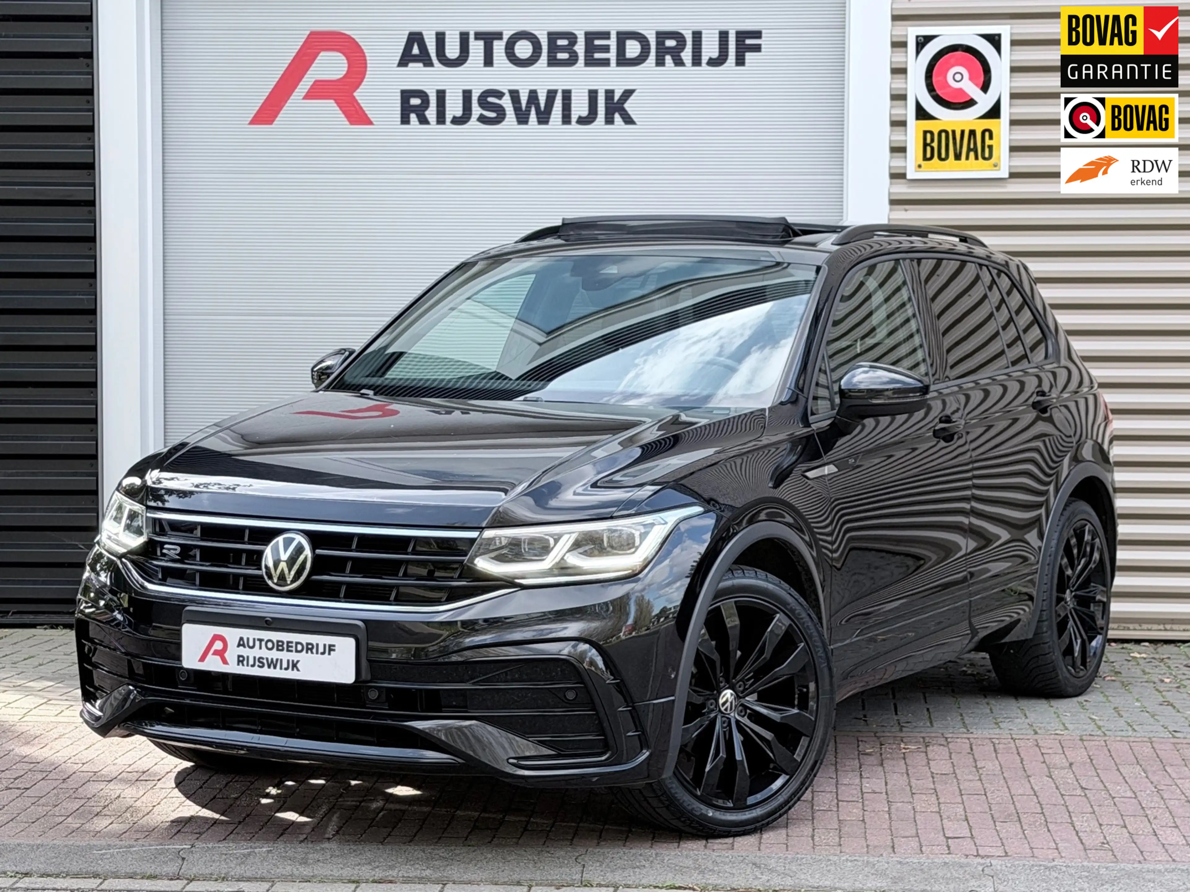 Volkswagen Tiguan 1.5 TSI R-Line Pano/Leer/360/Keyless