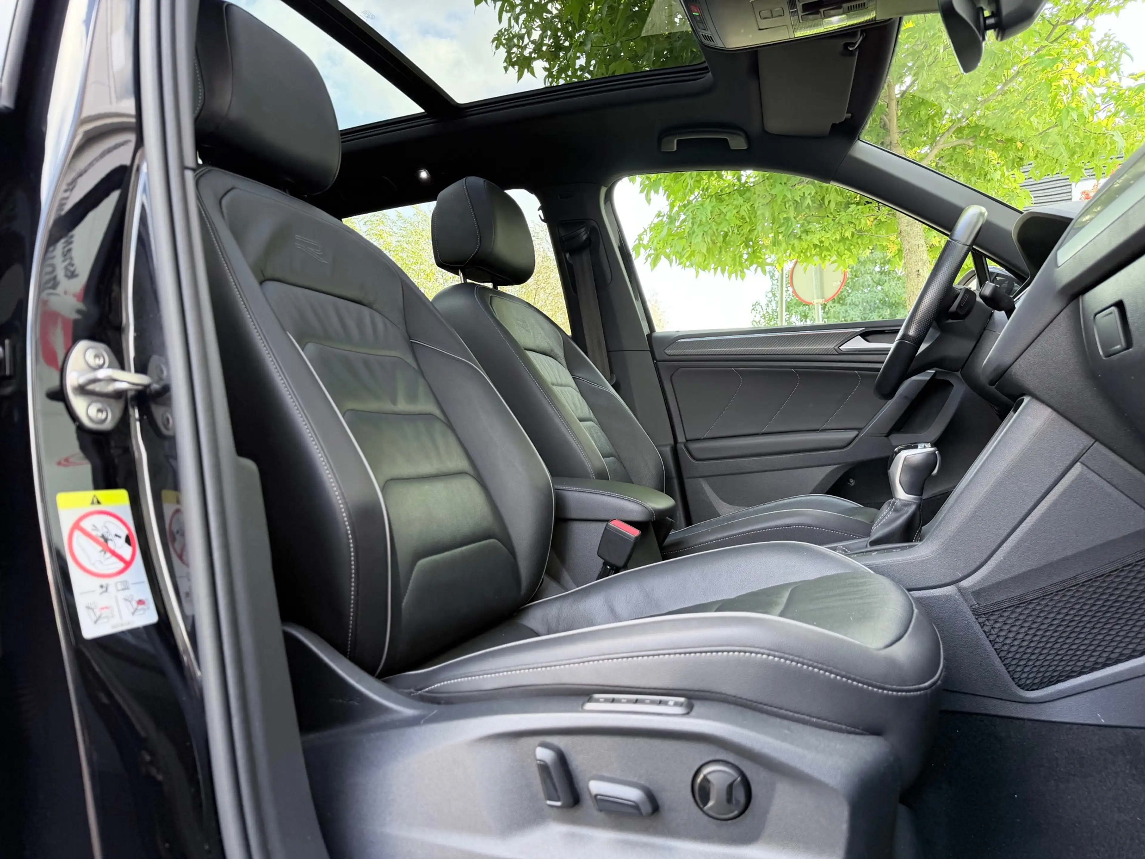 Volkswagen Tiguan 1.5 TSI R-Line Pano/Leer/360/Keyless — photo 16