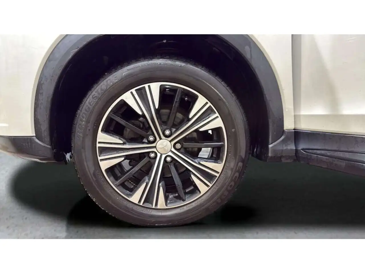 Mitsubishi Eclipse Cross photo Mitsubishi Eclipse Cross