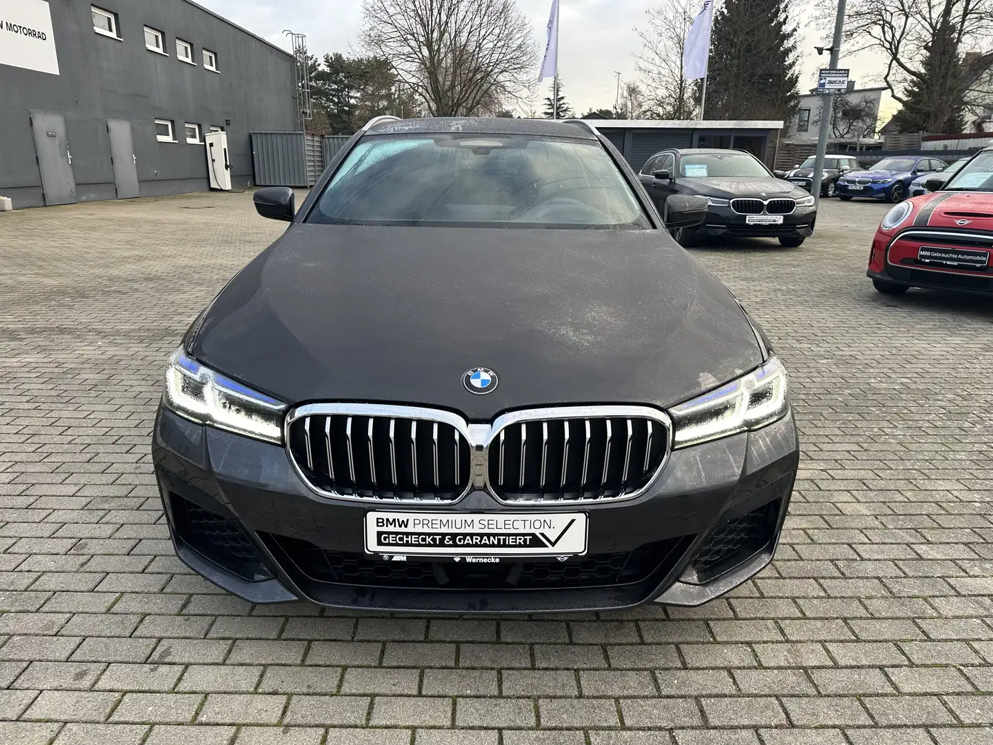 BMW 520 d xDrive Touring M Sportpaket Head-Up DAB Gris - 2