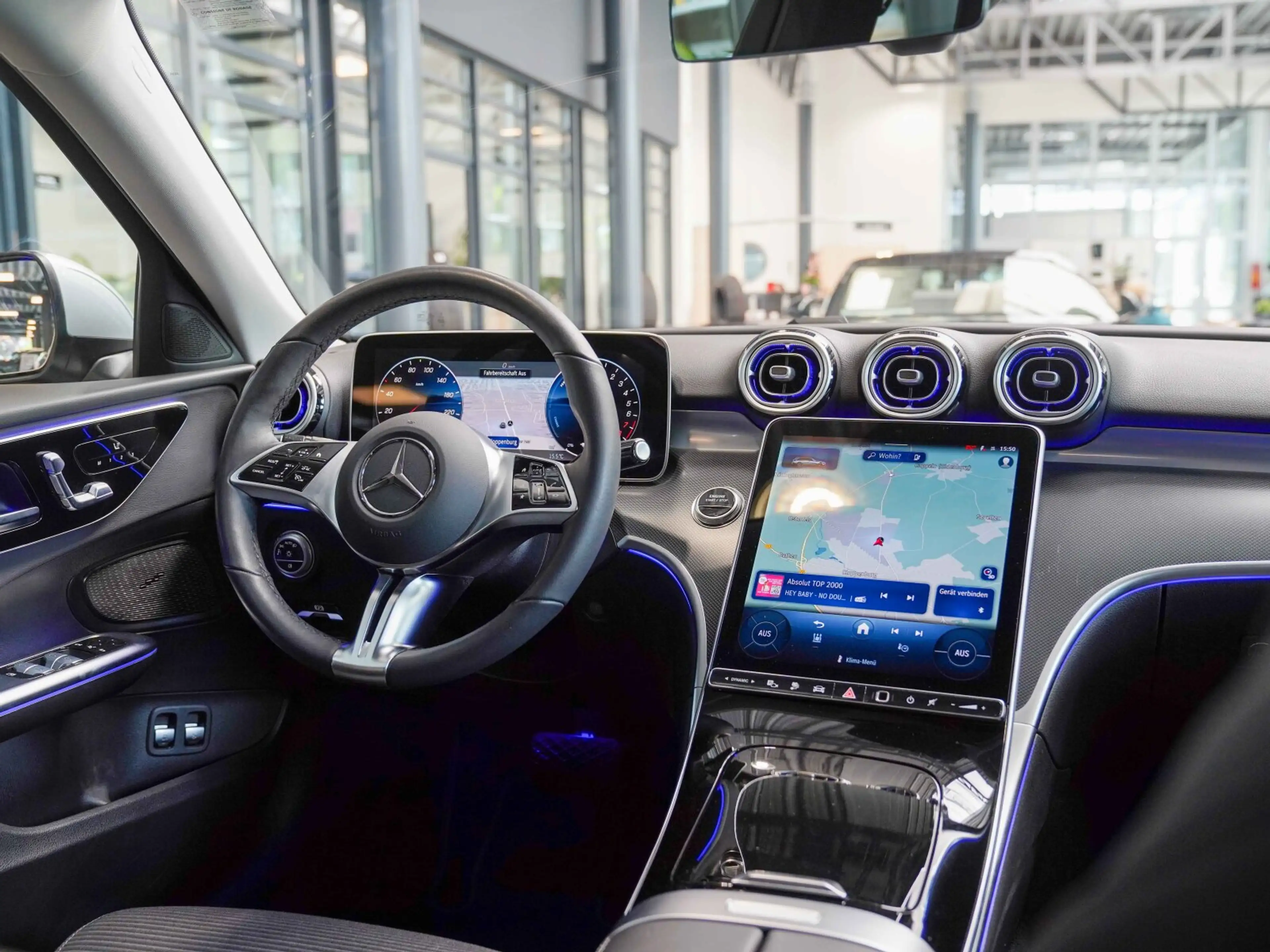 Mercedes-Benz C 300 C 300 e T AVANTGARDE Anhängevorrichtung CarPlay — photo 10