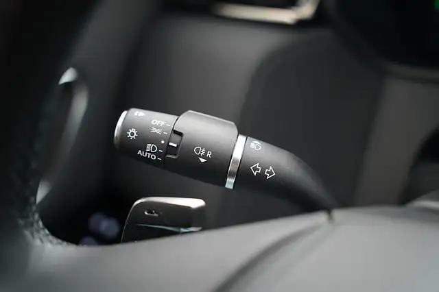 Land Rover Range Rover Velar P400e PHEV Allrad Aut. Ansicht 14