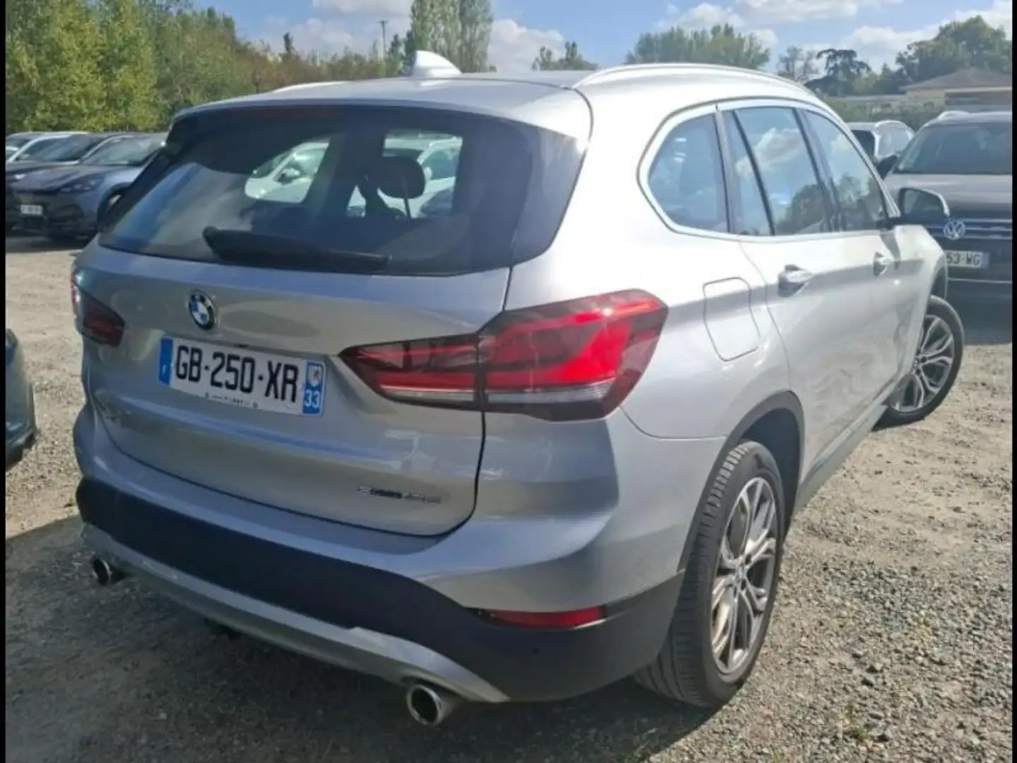 BMW X1 sDrive18dA 150ch Business Design Argent - 2