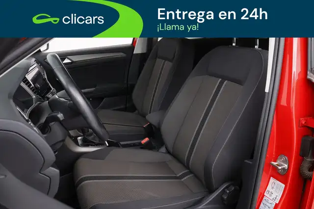 Volkswagen T-Roc view 14