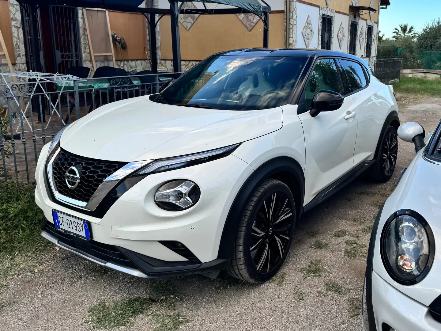 Nissan Juke Juke II 2020 1.0 dig-t N-Design 114cv dct Bianco - 1