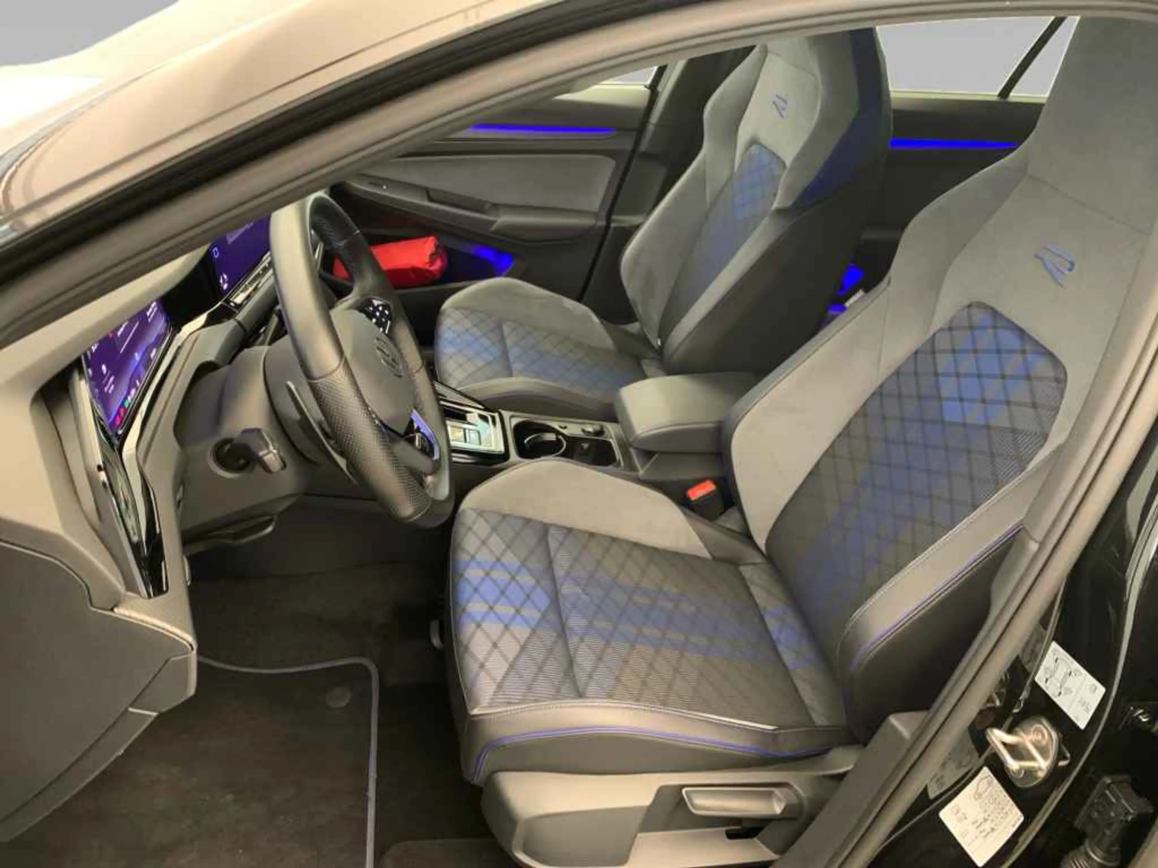 Volkswagen Golf R *MATRIX*ACC*DIGITAL*R-CAM*SHZ*LHZ*ALU18* — photo 12