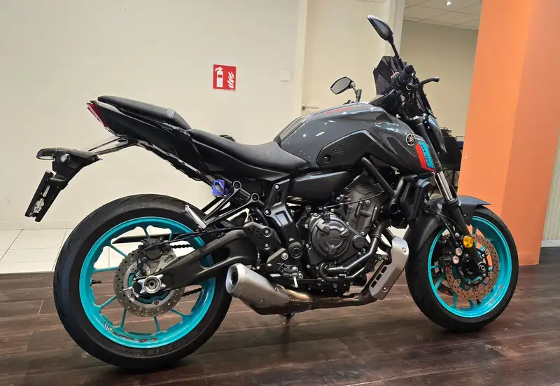 Yamaha MT-07 - foto 3
