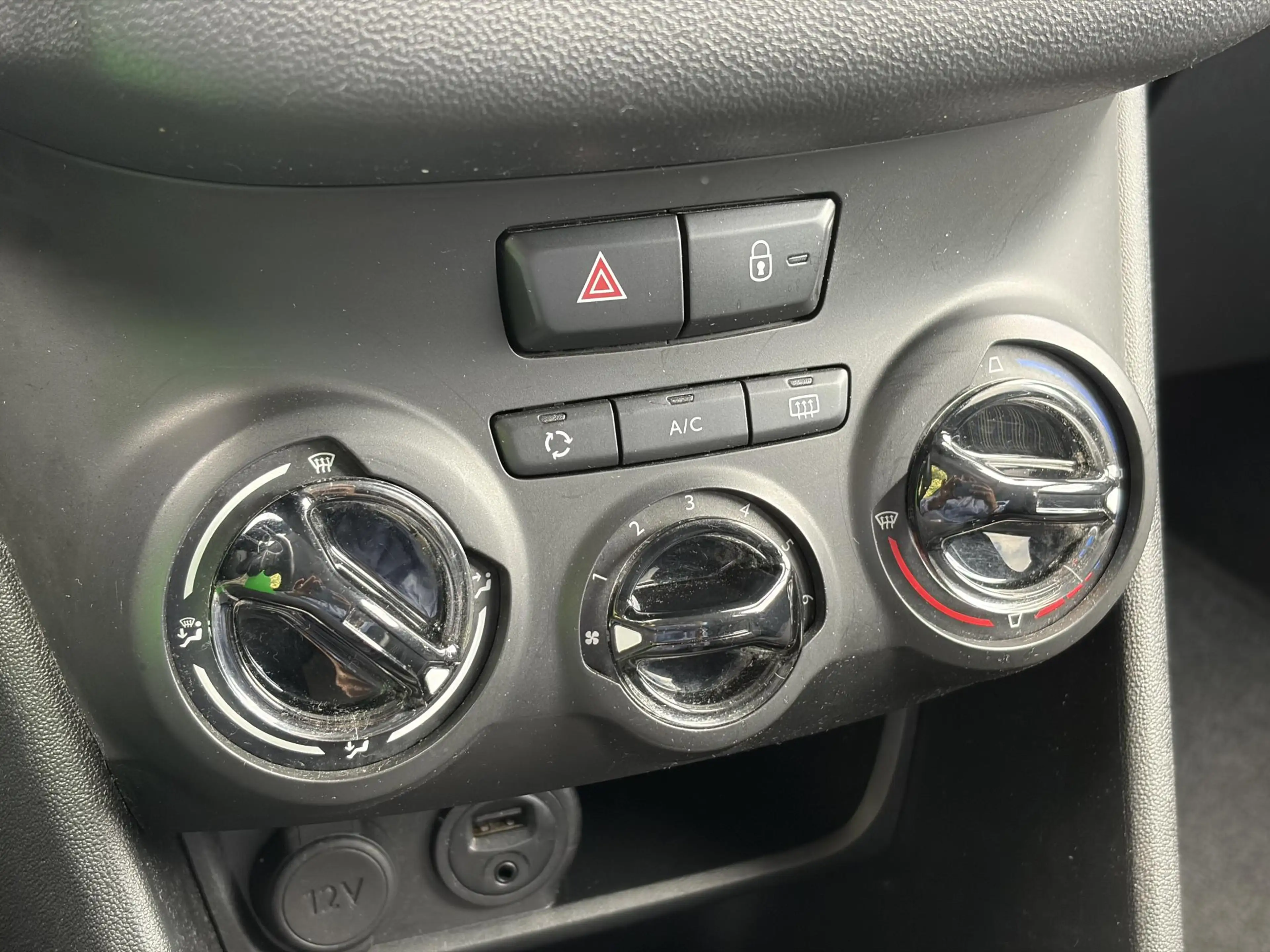 Peugeot 208 1.2 PureTech Urban Soul ✓2e Eigenaar✓Navi✓Airco✓Cr — photo 15