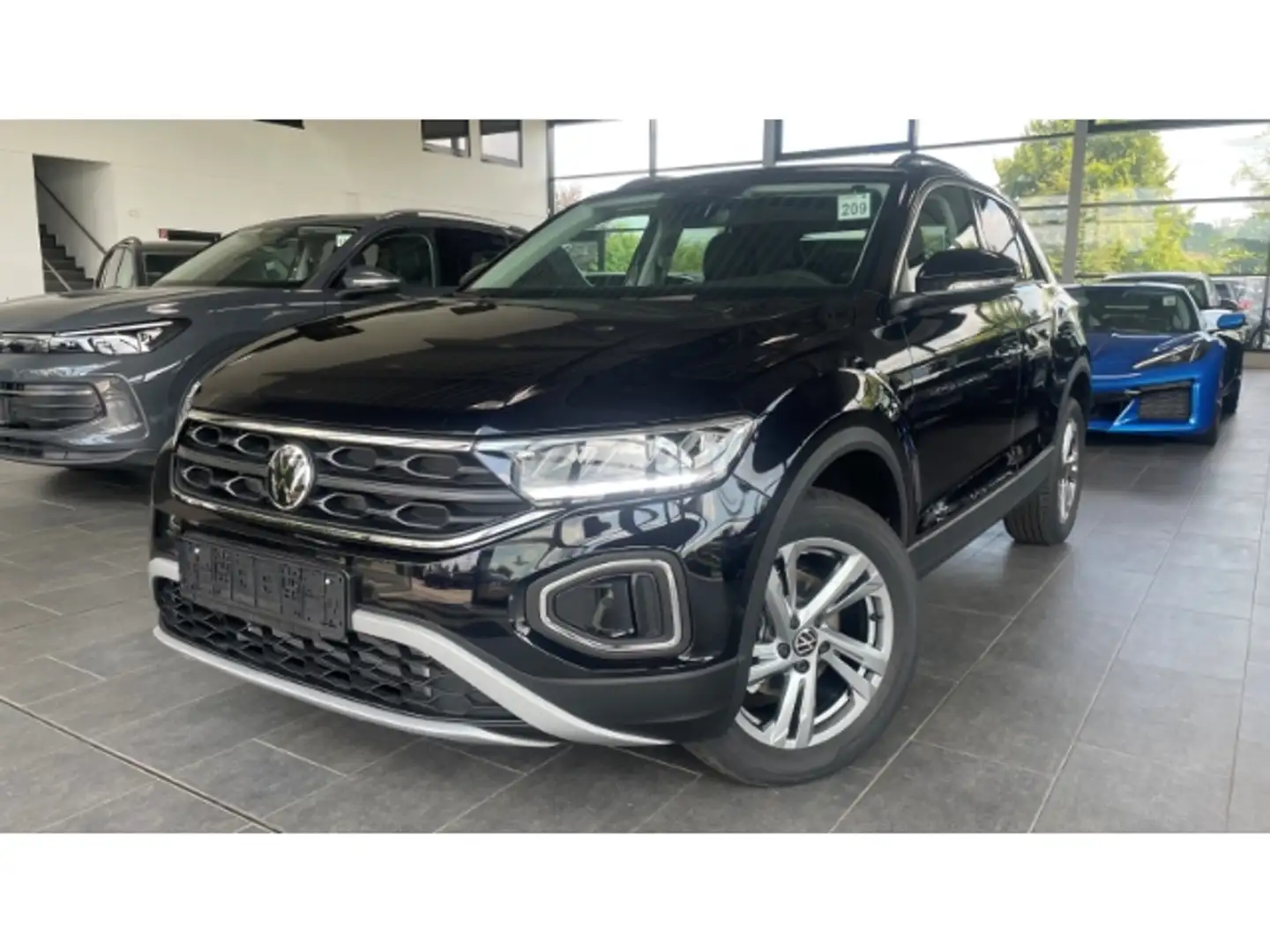 Volkswagen T-Roc Life 1.5 TSI Keyless LED Kamera ACC Winterpaket Ca Schwarz - 1