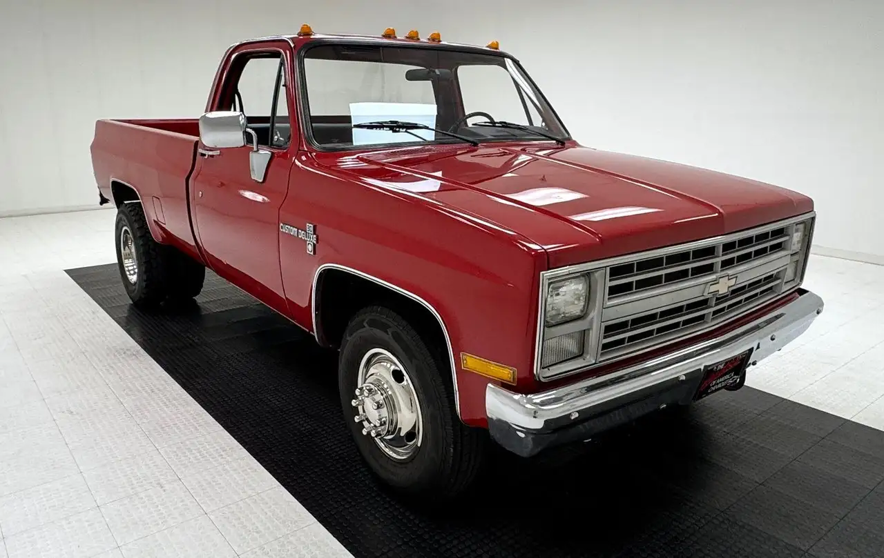 Chevrolet Custom Deluxe Dually Long Bed Pickup, foto 7