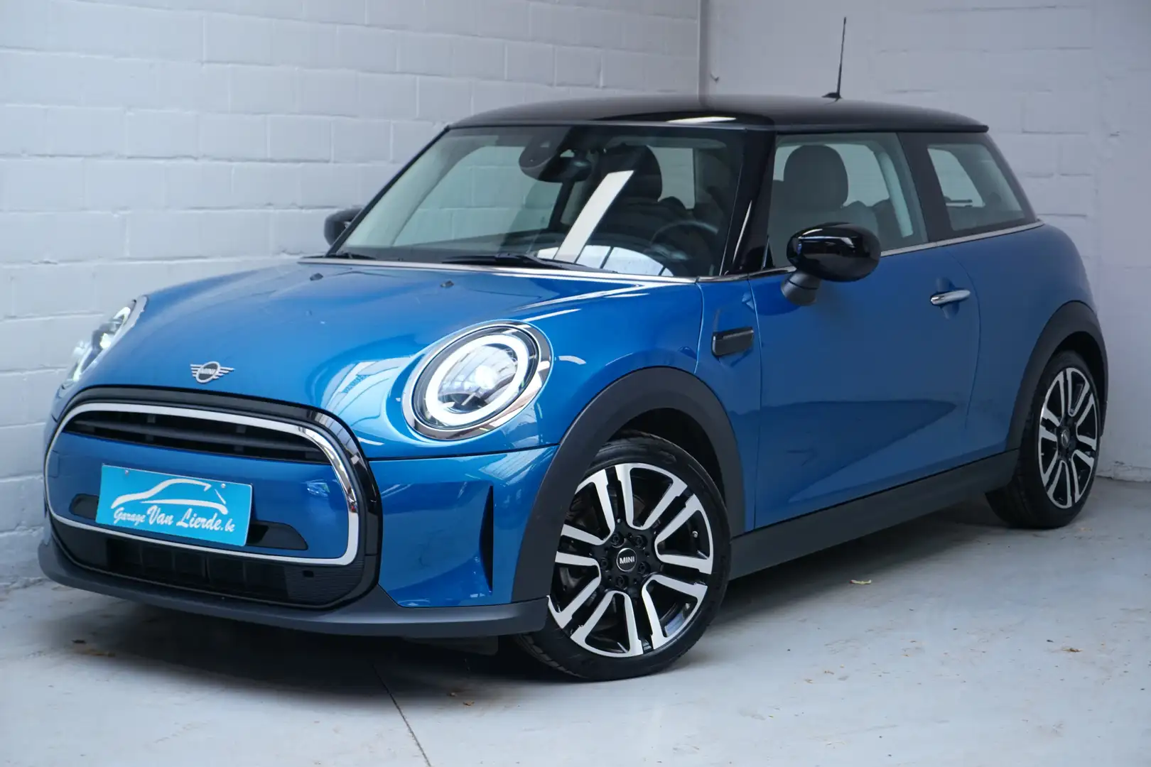 MINI Cooper 1.5 - 136pk - Apple Carplay - Zetelvw - Parkeersnr Blauw - 1