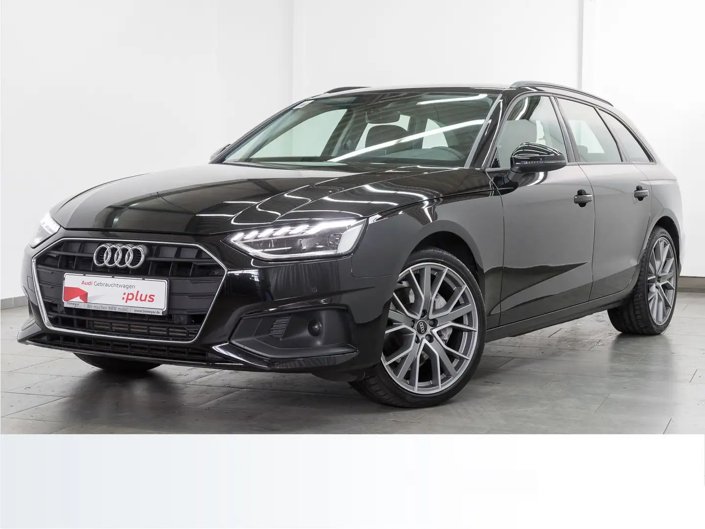 Audi A4 40 TFSI BUSINESS LED NAVI LM19 AHK Zwart - 2