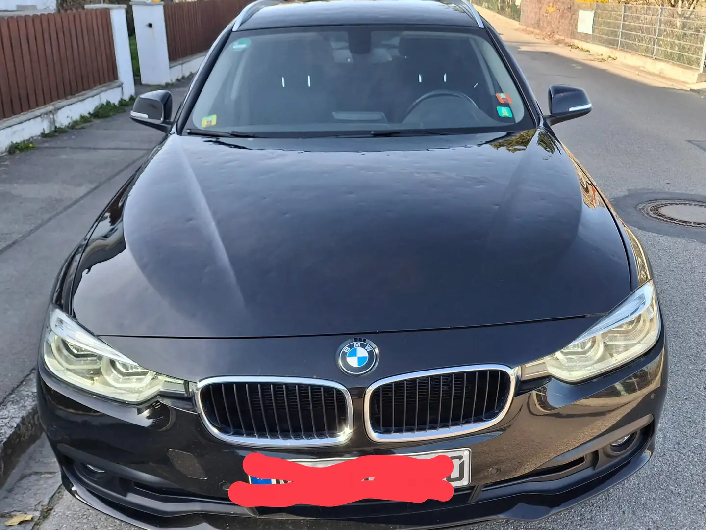 BMW 318 3er Touring Diesel 318d Touring Noir - 2