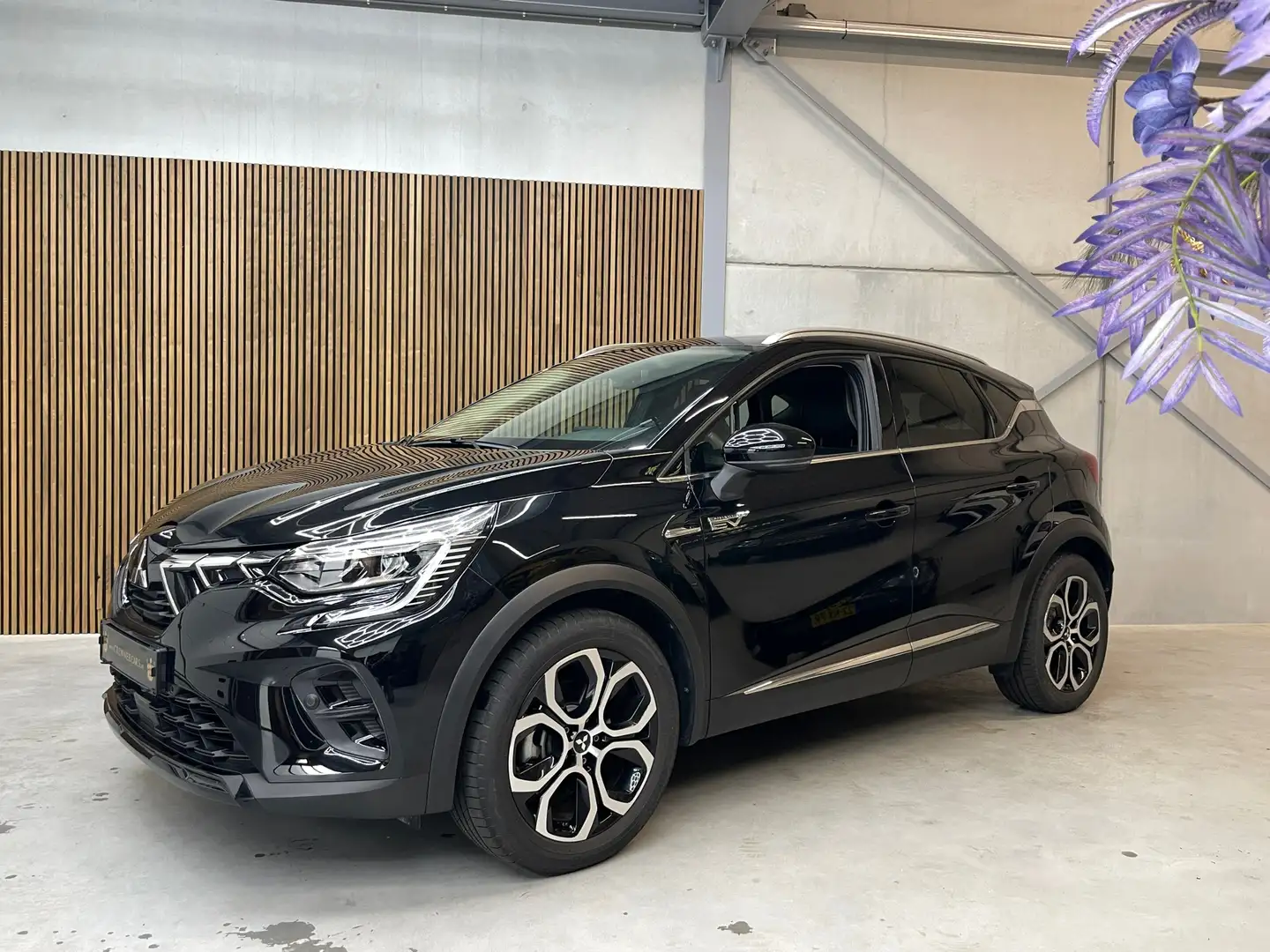 Mitsubishi ASX 1.6 PHEV AT Intense+ Zwart - 2