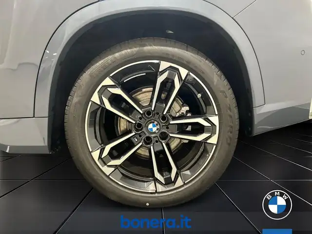 BMW X1 view 13