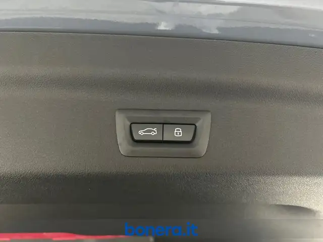 BMW X1 view 15