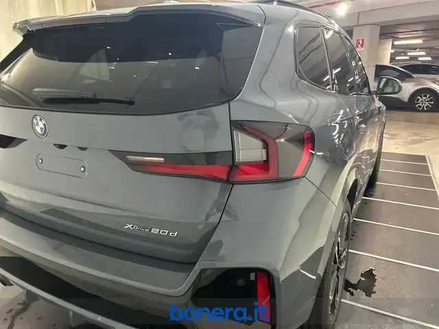 BMW X1 view 12