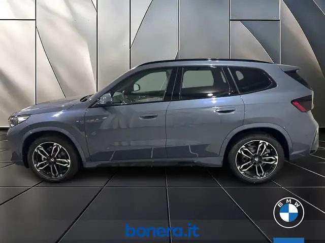BMW X1 view 8