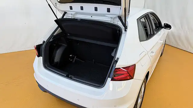 Skoda Fabia view 9