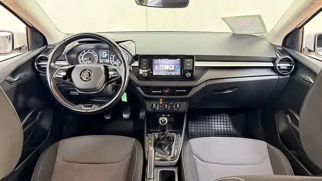 Skoda Fabia view 16