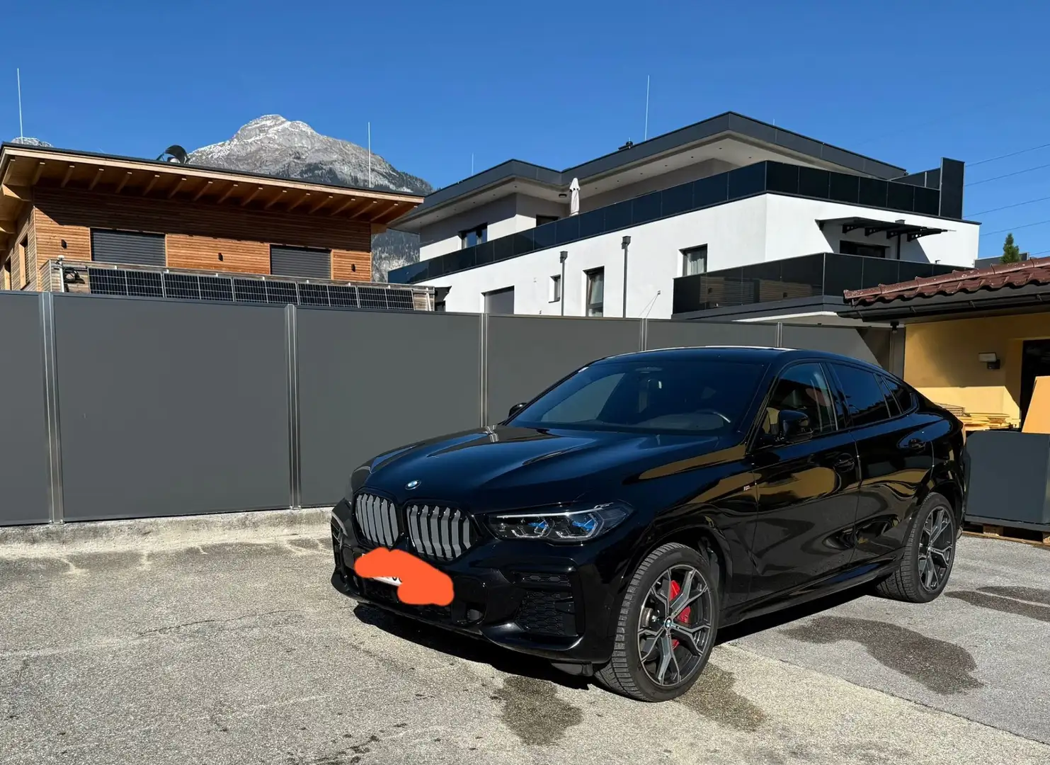 BMW X6 xDrive40d 48V Aut. Schwarz - 2