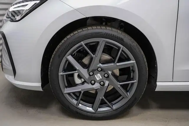 Seat Ibiza view 5