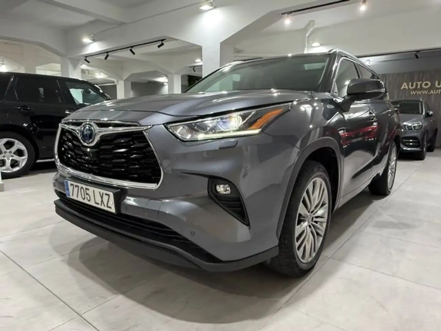 Toyota Highlander 2.5 Gris - 1