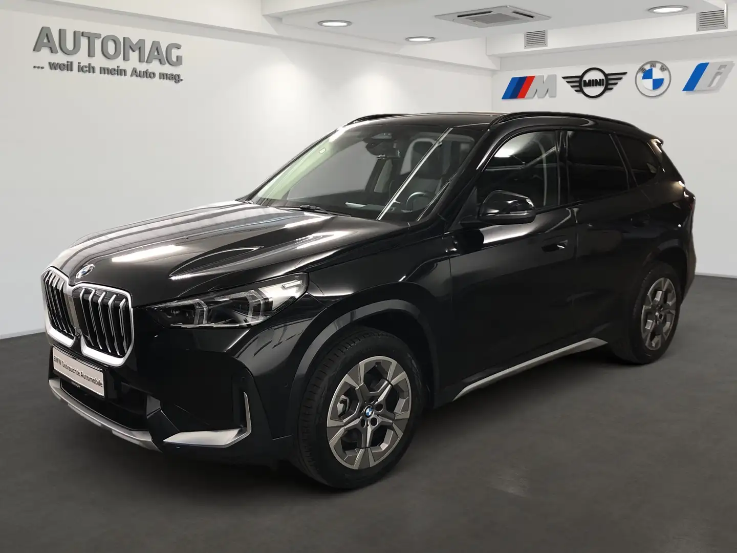 BMW X1 sDrive18i X-Line*AHK*DriveAssistPlus*HeadUp*Parkin Schwarz - 1