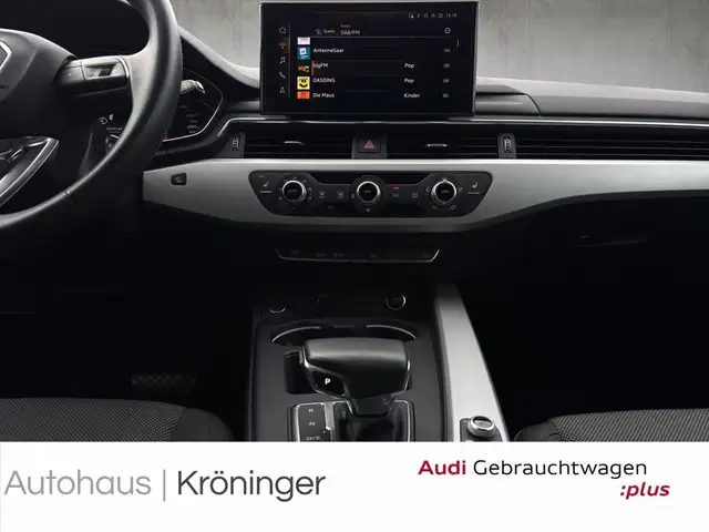 Audi A4 Avant view 14