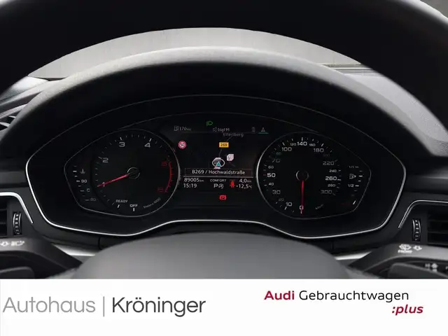 Audi A4 Avant view 12