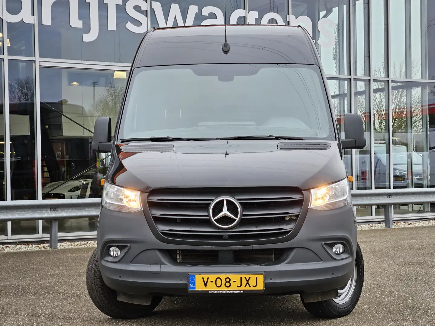 Mercedes-Benz Sprinter 317 1.9 CDI L2H2 170PK | Camera | Cruisec. | Carpl Zwart - 2