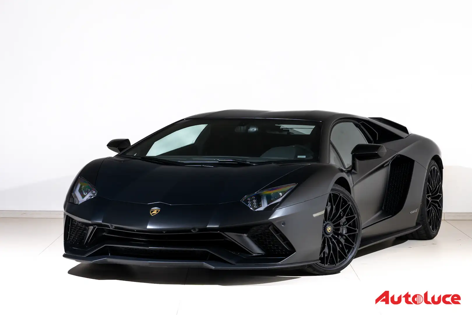 Lamborghini Aventador S Schwarz - 1