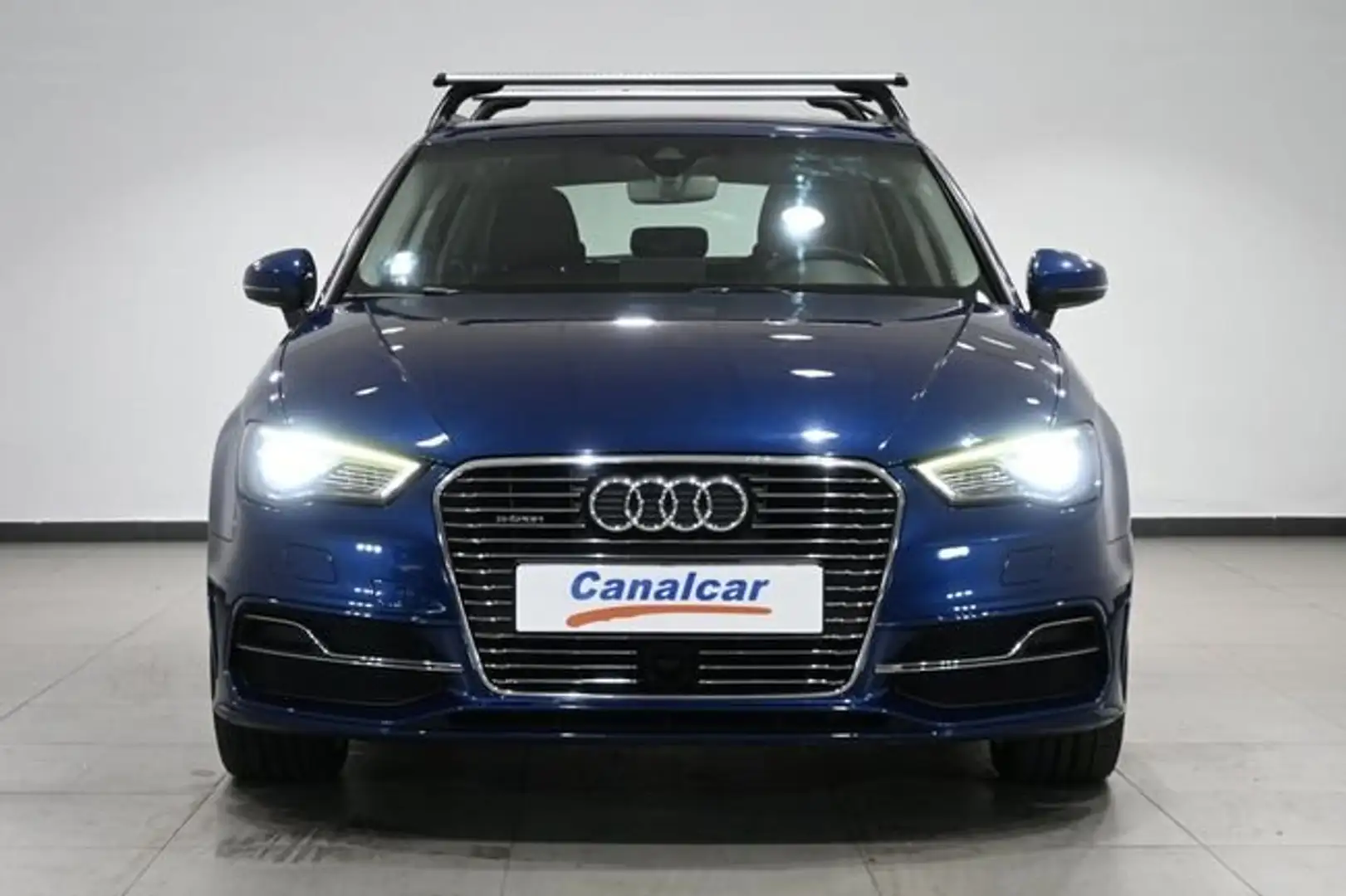 Audi A3 Sportback 40 e-tron S line S tronic Azul - 2